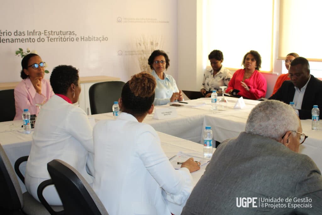 Encontro de preparação do Projeto Cadastro Predial na Ilha de Santiago